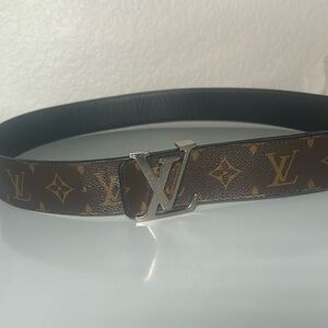 Men’s reversible Louis Vuitton Belt
